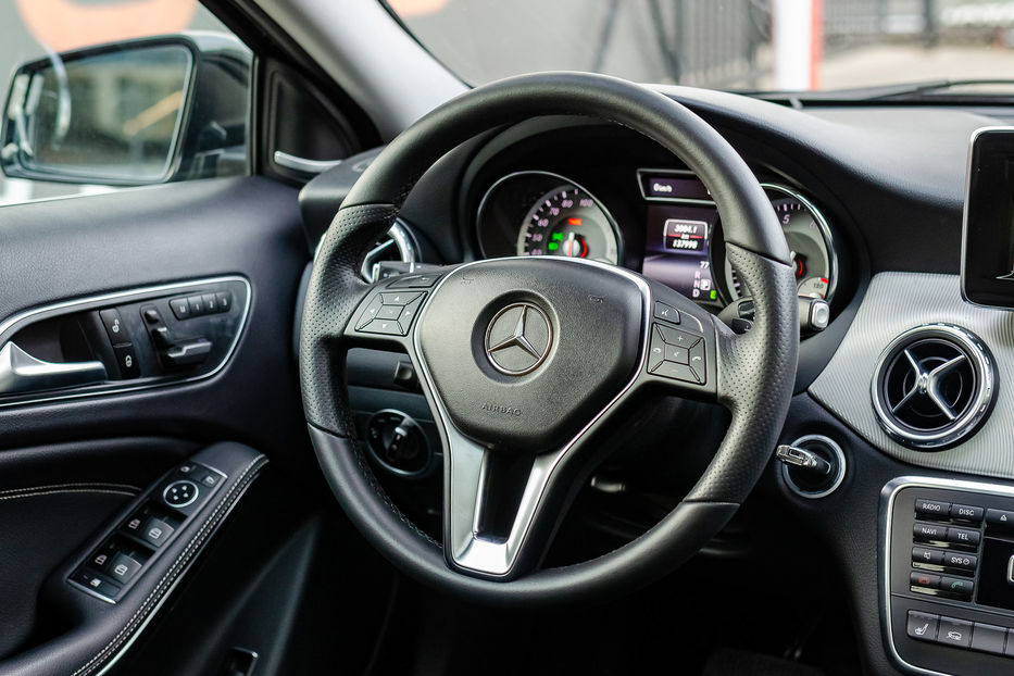 Продам Mercedes-Benz GLA-Class 250i 4Matic 2014 года в Киеве