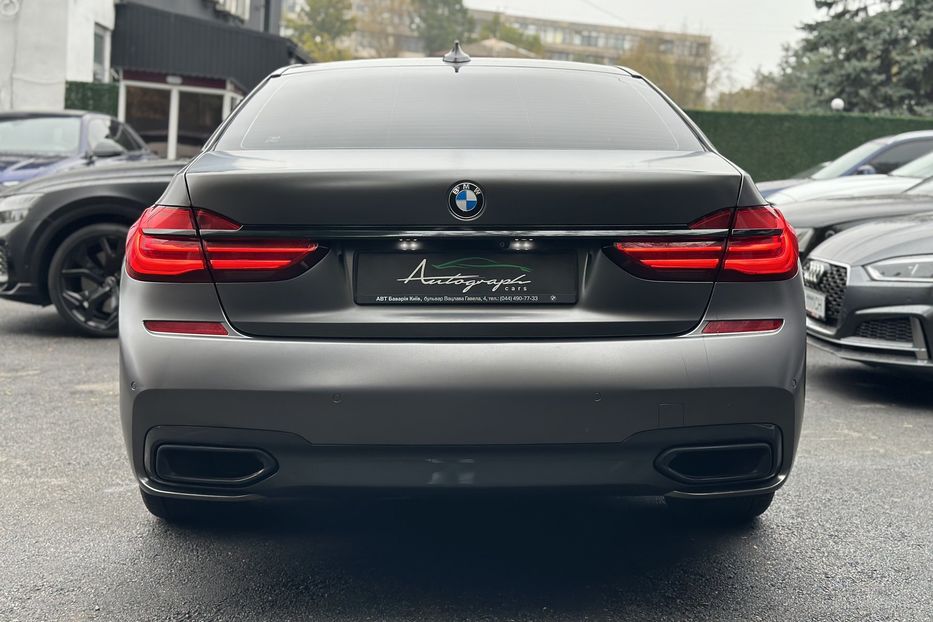 Продам BMW 730 Xdrive M-Paket 2016 года в Киеве