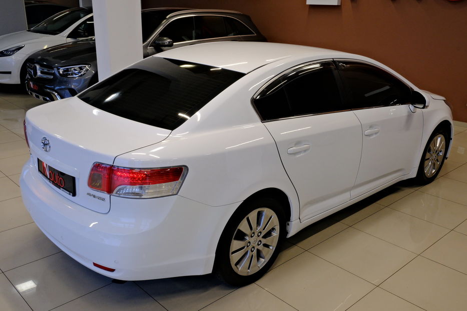 Продам Toyota Avensis 2011 года в Одессе