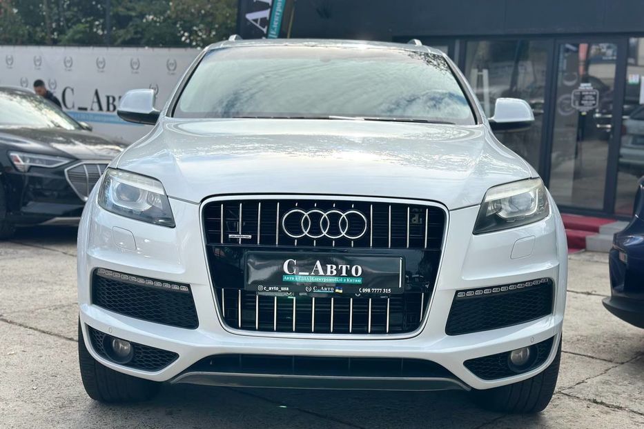 Продам Audi Q7 2012 года в Черновцах