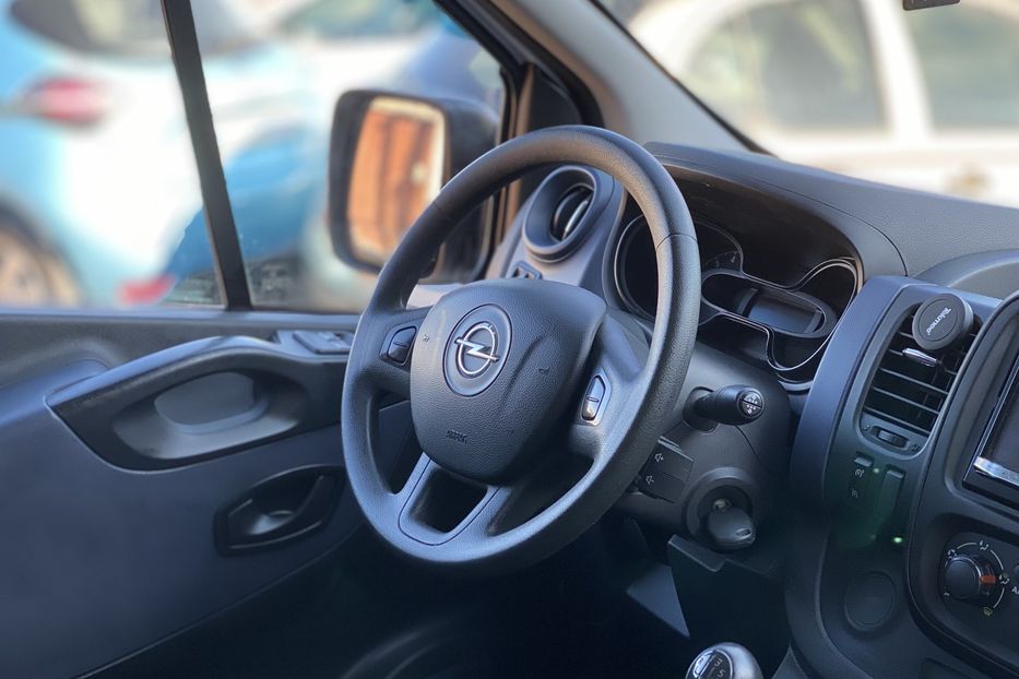 Продам Opel Vivaro груз. 2014 года в Луцке