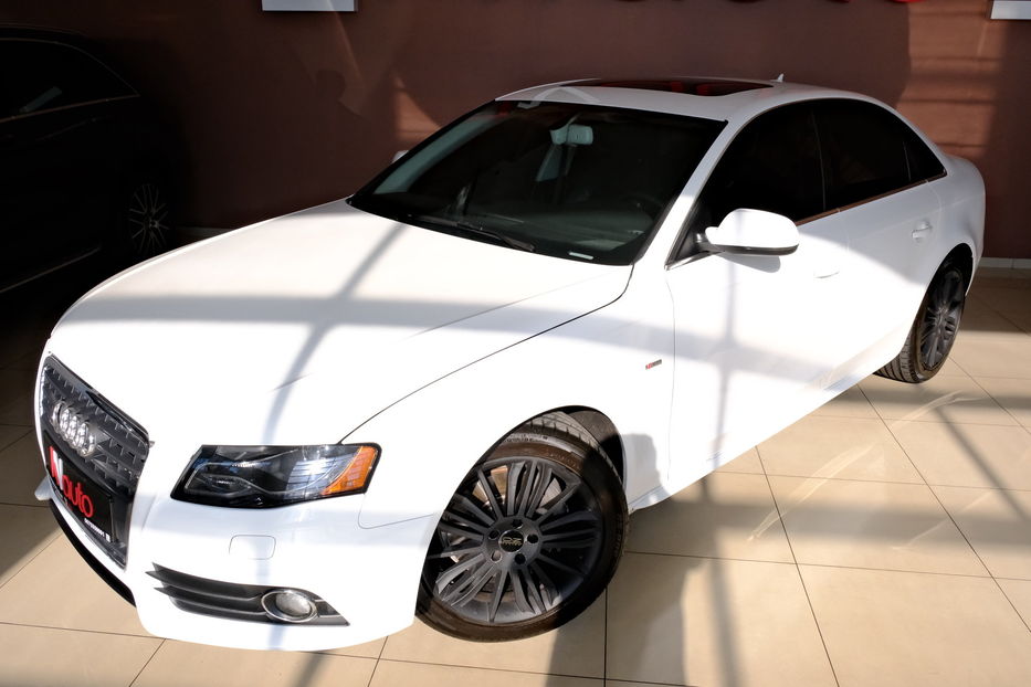 Продам Audi A4 SLine  2013 года в Одессе