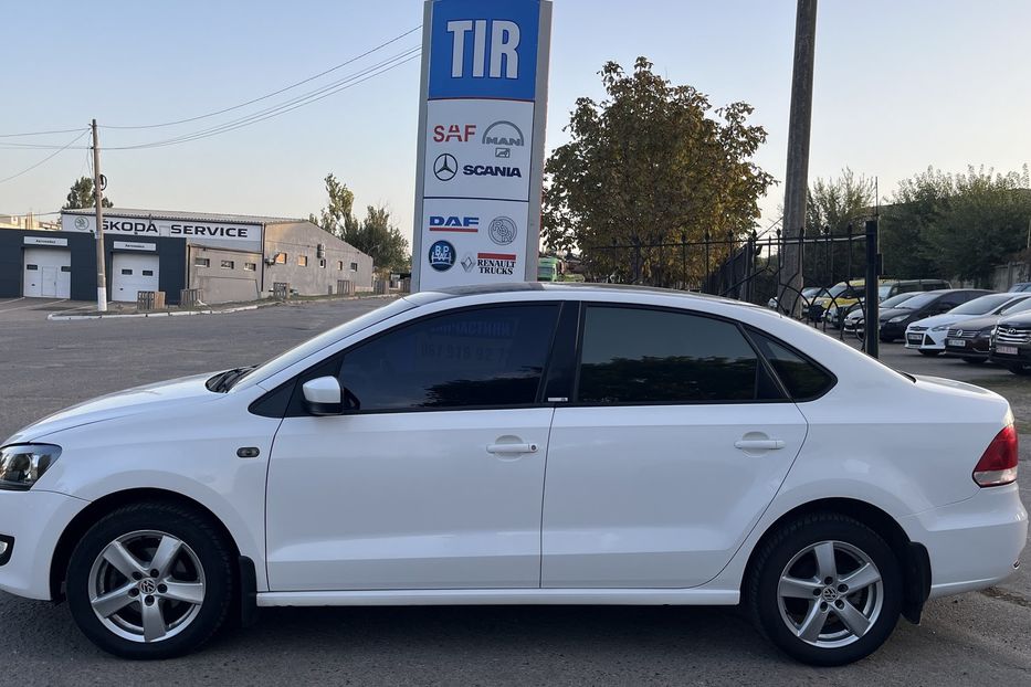 Продам Volkswagen Polo Oficial  2013 года в Николаеве