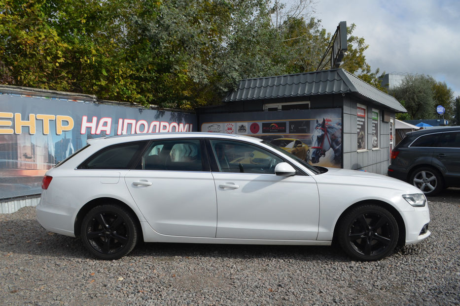 Продам Audi A6 2013 года в Киеве