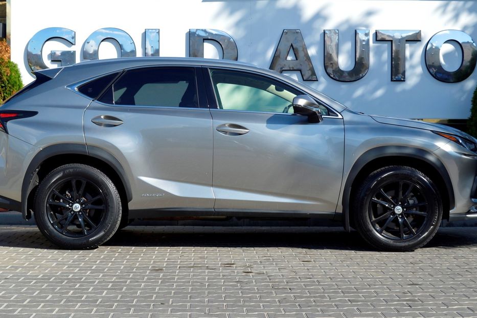 Продам Lexus NX 300 2020 года в Одессе