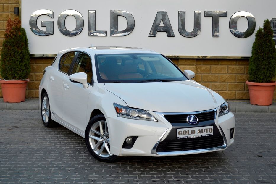 Продам Lexus CT 2017 года в Одессе