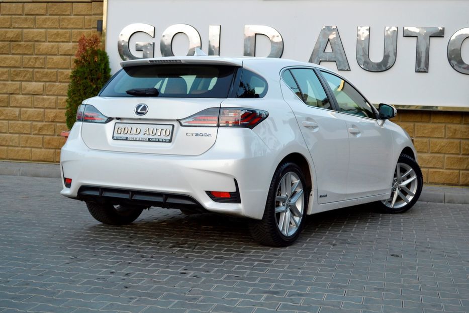 Продам Lexus CT 2017 года в Одессе