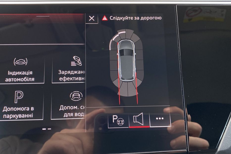 Продам Audi E-Tron 55 95 kWh 408 к.с. 2022 года в Львове