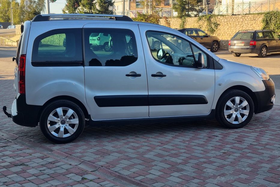 Продам Citroen Berlingo пасс. 1.6MPI 80kw XTR 2009 года в Тернополе