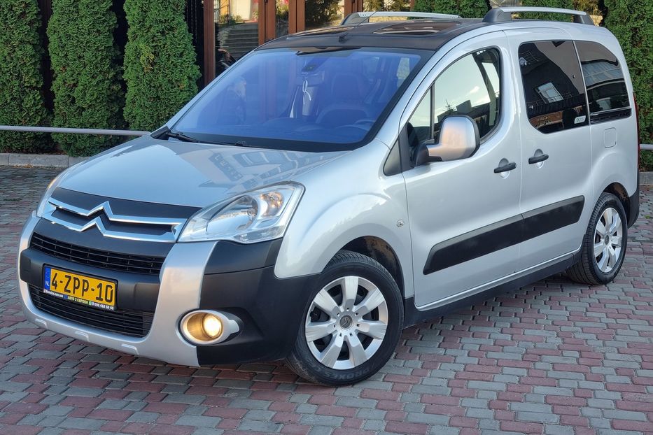 Продам Citroen Berlingo пасс. 1.6MPI 80kw XTR 2009 года в Тернополе