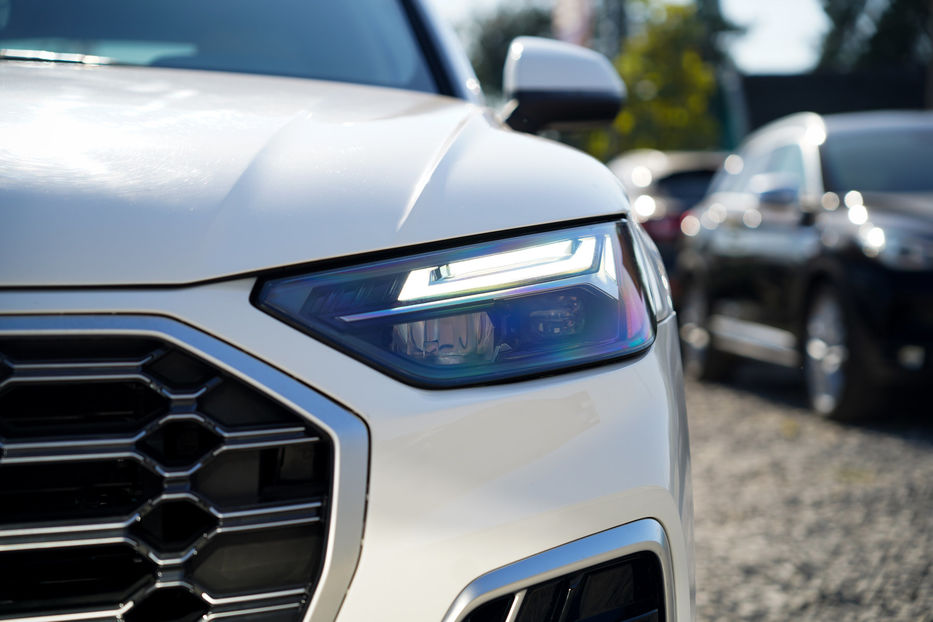 Продам Audi Q5 Premium 2021 года в Черновцах