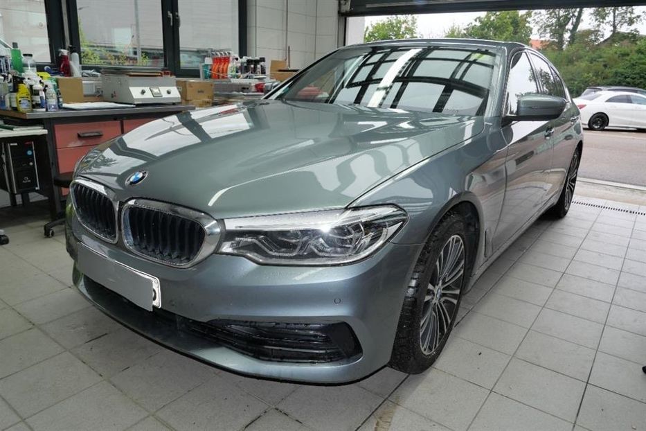 Продам BMW 520 140квт 2020 года в Львове