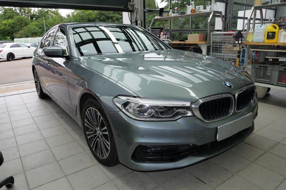 Продам BMW 520 140квт 2020 года в Львове