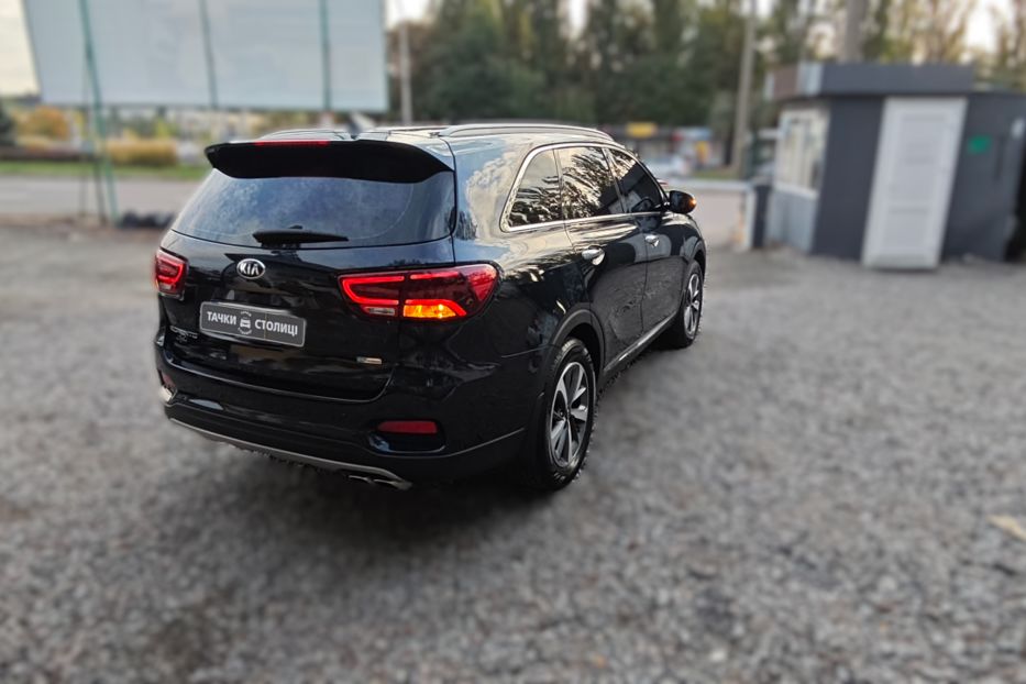 Продам Kia Sorento 2019 года в Киеве