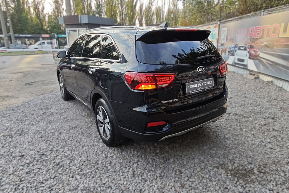 Продам Kia Sorento 2019 года в Киеве