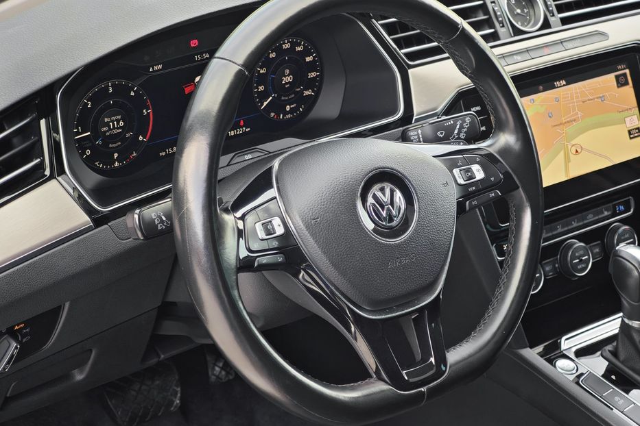 Продам Volkswagen Passat B8 2018 года в г. Дубно, Ровенская область