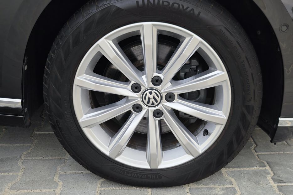 Продам Volkswagen Passat B8 Highline  2018 года в г. Дубно, Ровенская область