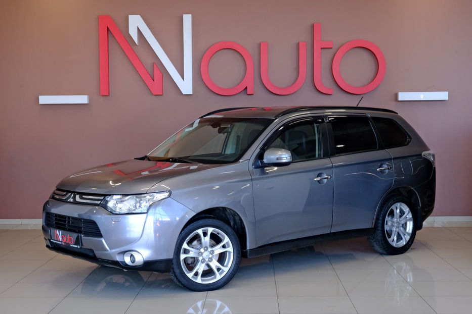 Продам Mitsubishi Outlander 2013 года в Одессе