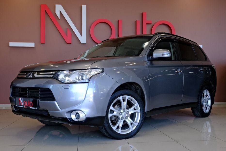 Продам Mitsubishi Outlander 2013 года в Одессе