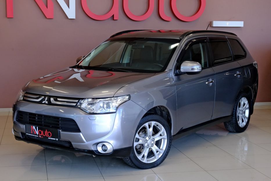 Продам Mitsubishi Outlander 2013 года в Одессе