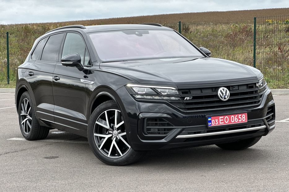 Продам Volkswagen Touareg R-line 4.0 дизель V8 2020 года в Ровно