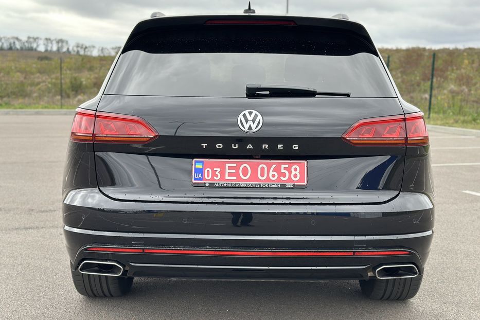 Продам Volkswagen Touareg R-line 4.0 дизель V8 2020 года в Ровно