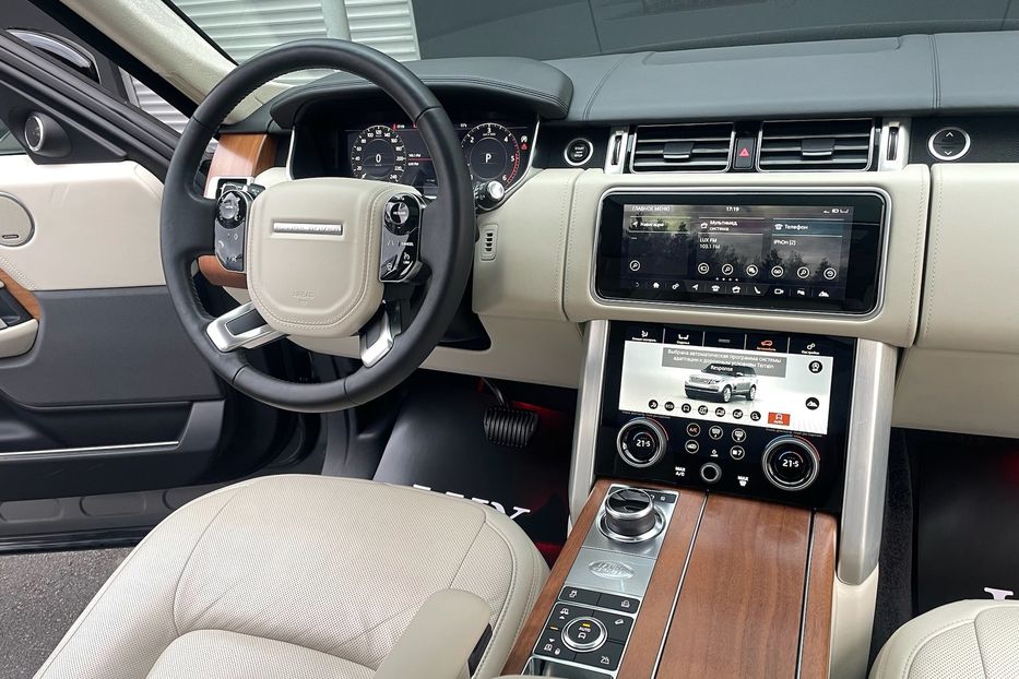 Продам Land Rover Range Rover SDV6 Autobiography 2018 года в Киеве