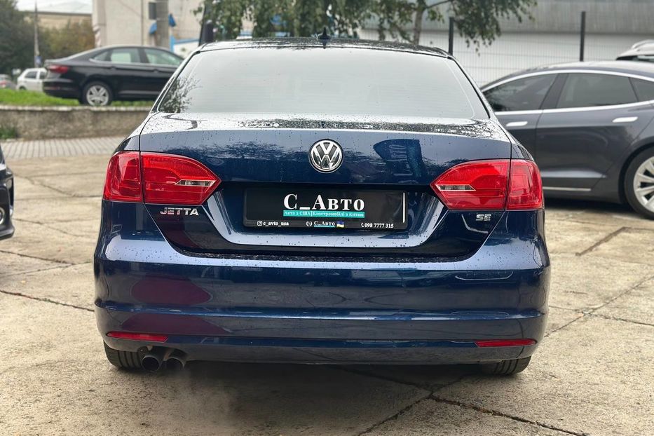 Продам Volkswagen Jetta 2014 года в Черновцах