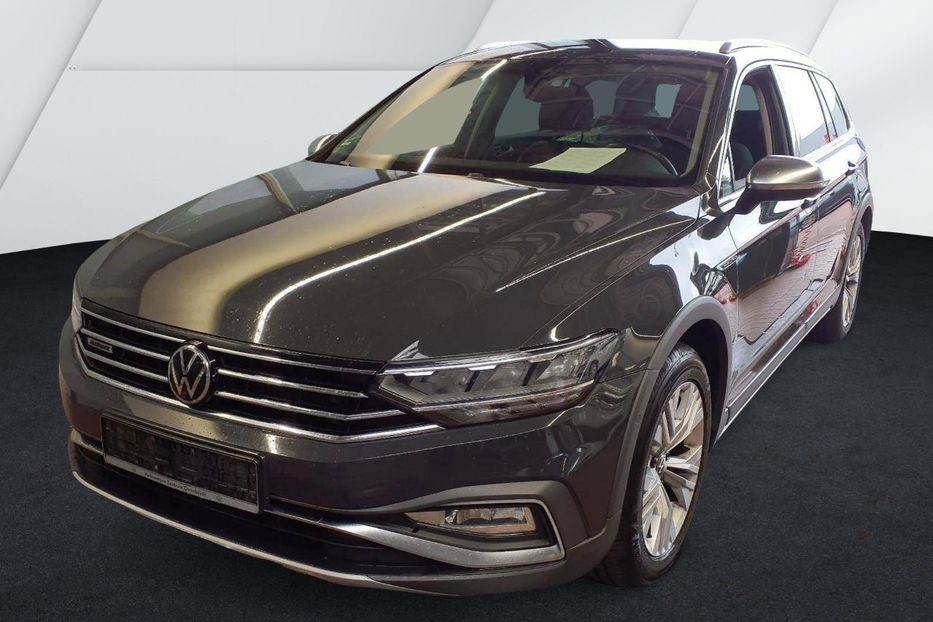 Продам Volkswagen Passat B8 Alltrack 140kW v2928 2020 года в Луцке