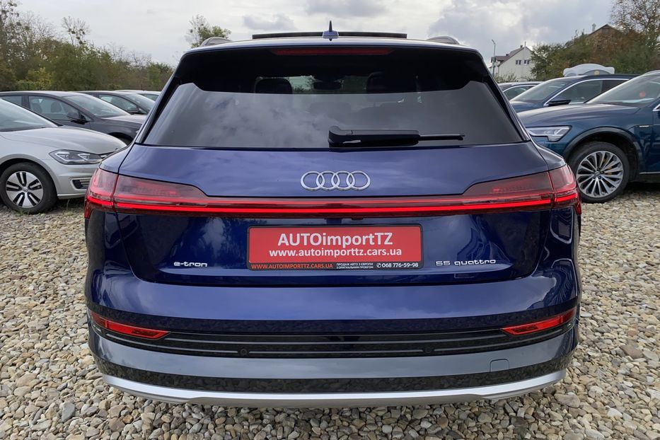 Продам Audi E-Tron 55 95 kWh S-Line Full LED  2020 года в Львове