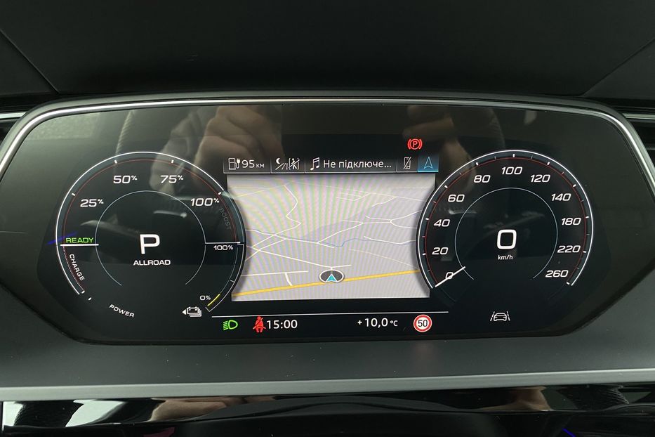 Продам Audi E-Tron 55 95 kWh S-Line Full LED  2020 года в Львове