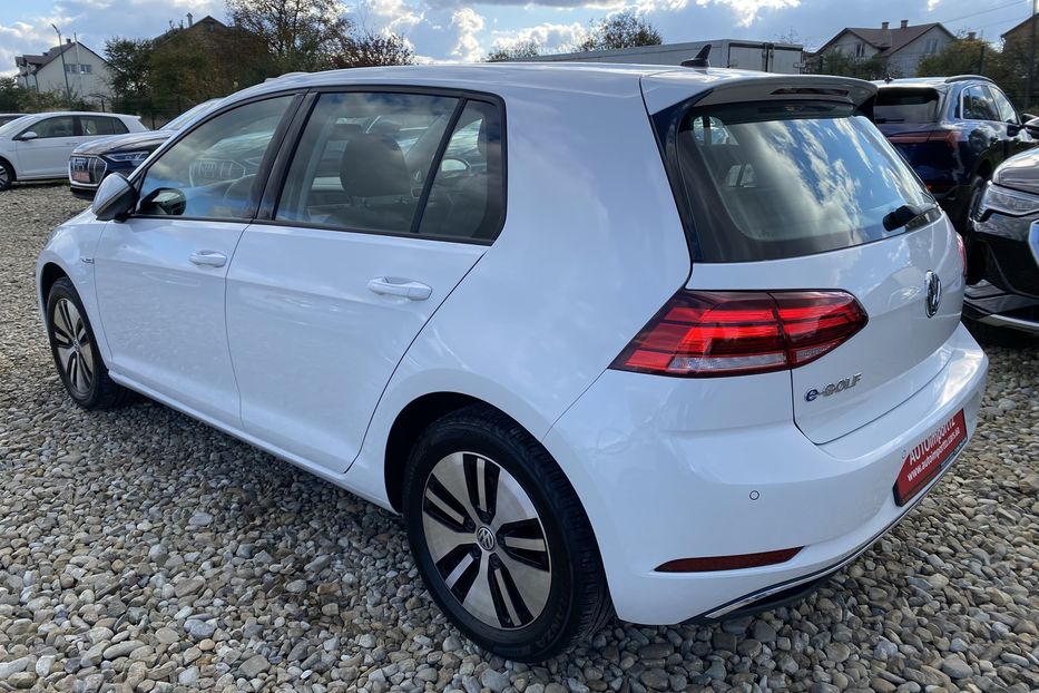 Продам Volkswagen e-Golf ПідігрівсидіньБезпровідназаряд 2020 года в Львове