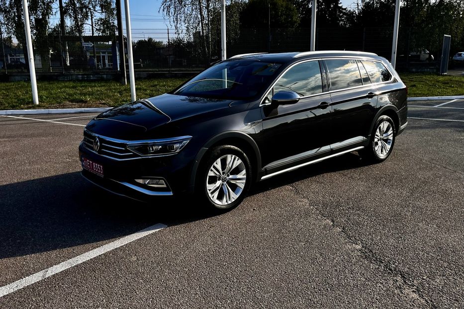 Продам Volkswagen Passat Alltrack 2021 года в Житомире