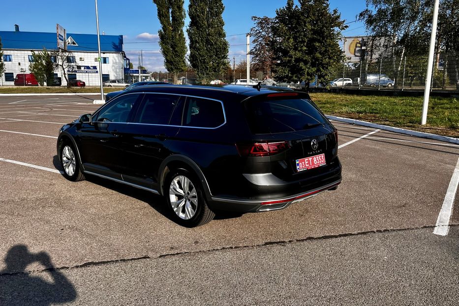 Продам Volkswagen Passat Alltrack 2021 года в Житомире