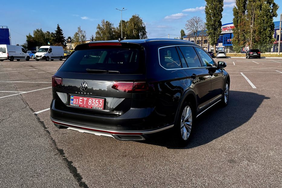 Продам Volkswagen Passat Alltrack 2021 года в Житомире