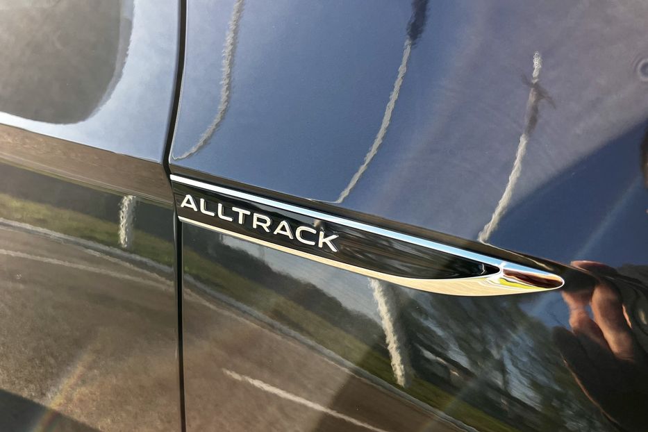 Продам Volkswagen Passat Alltrack 2021 года в Житомире