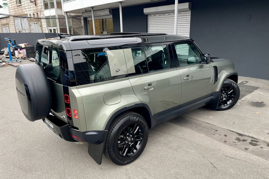 Продам Land Rover Defender 110 D240 SE 2020 года в Киеве