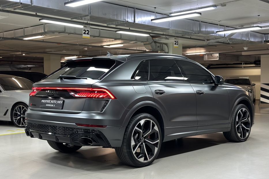 Продам Audi RS Q8 2021 года в Киеве