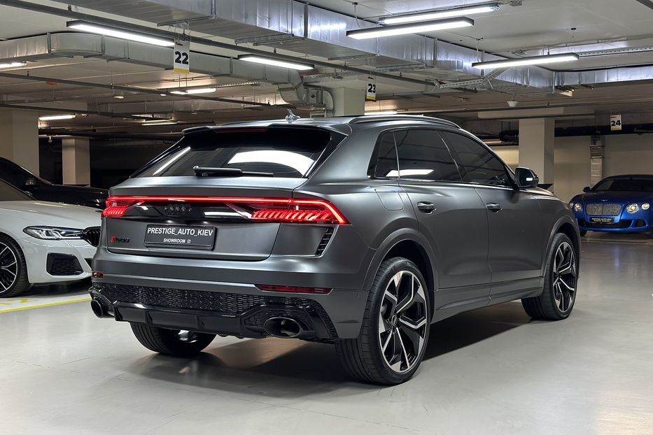 Продам Audi RS Q8 2021 года в Киеве