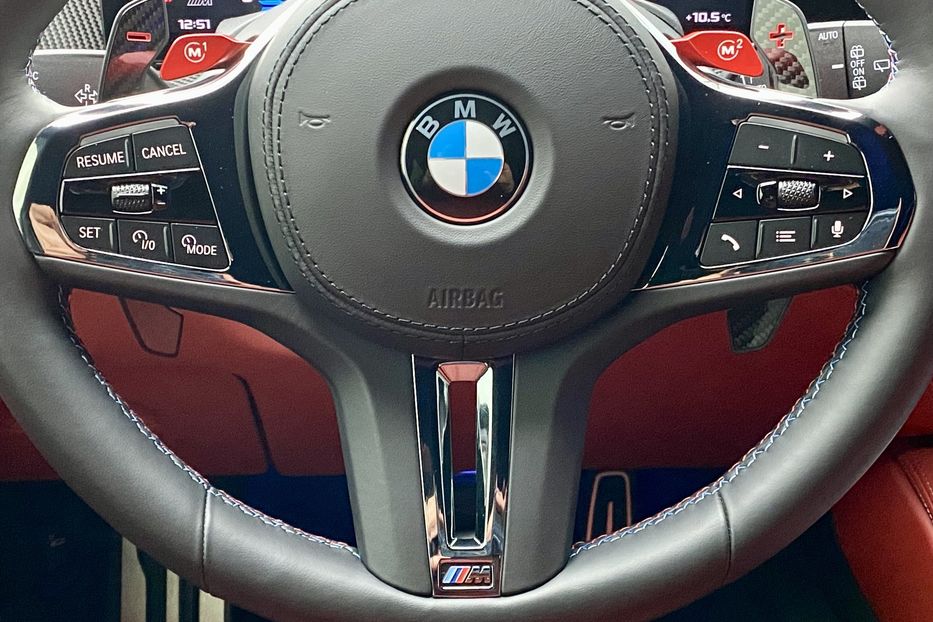 Продам BMW X M 2023 года в Киеве