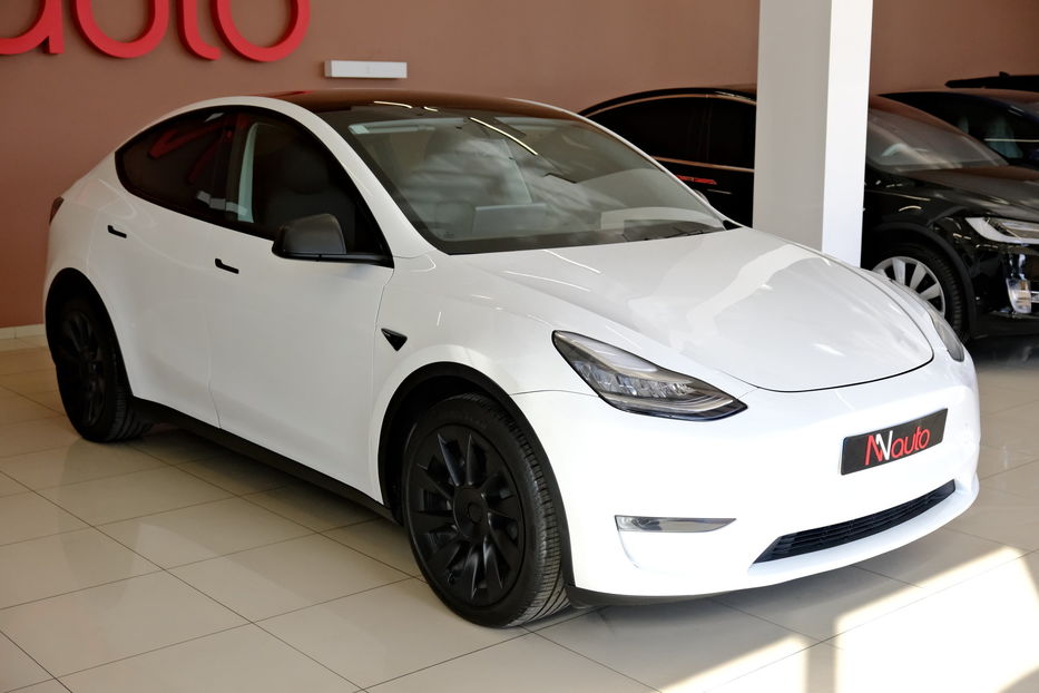 Продам Tesla Model Y 2021 года в Одессе