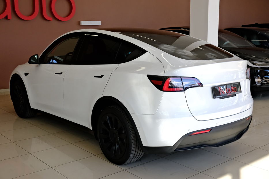 Продам Tesla Model Y 2021 года в Одессе