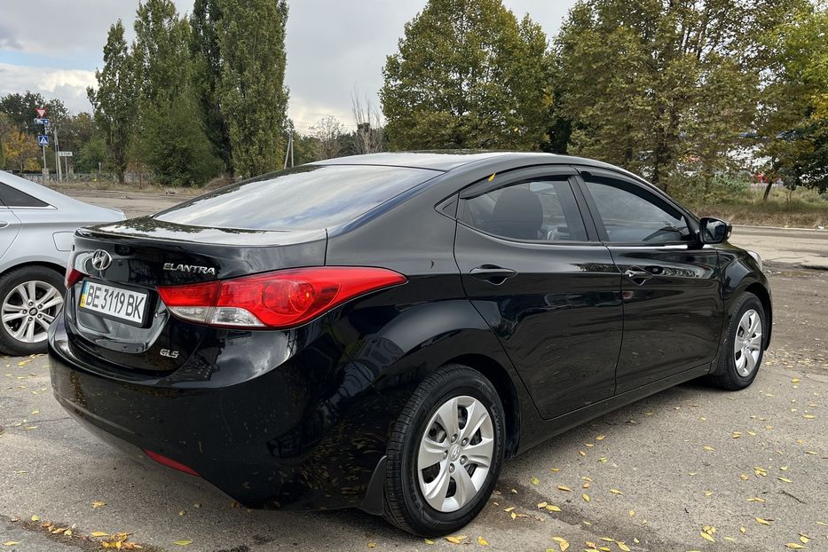 Продам Hyundai Elantra GLS Oficial 2013 года в Николаеве