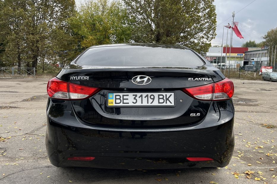 Продам Hyundai Elantra GLS Oficial 2013 года в Николаеве