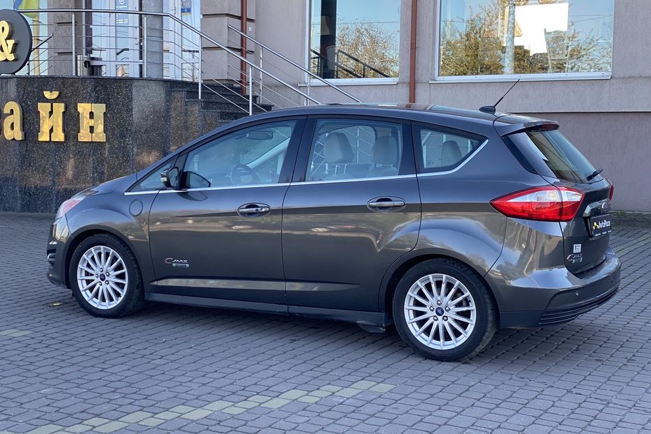 Продам Ford C-Max 2015 года в Луцке