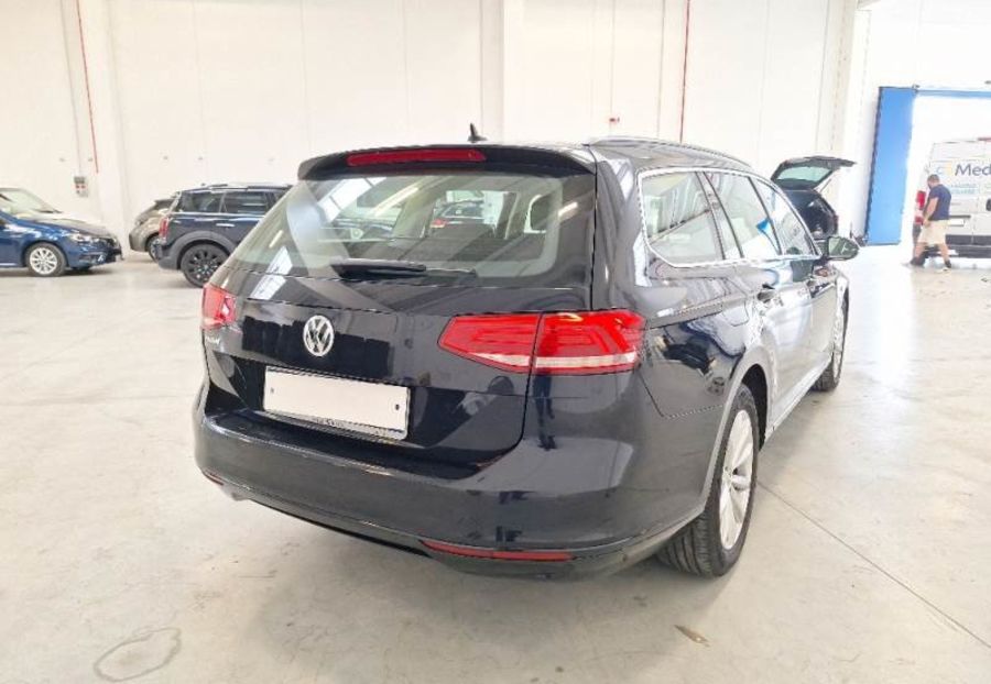 Продам Volkswagen Passat B8 2018 года в Житомире