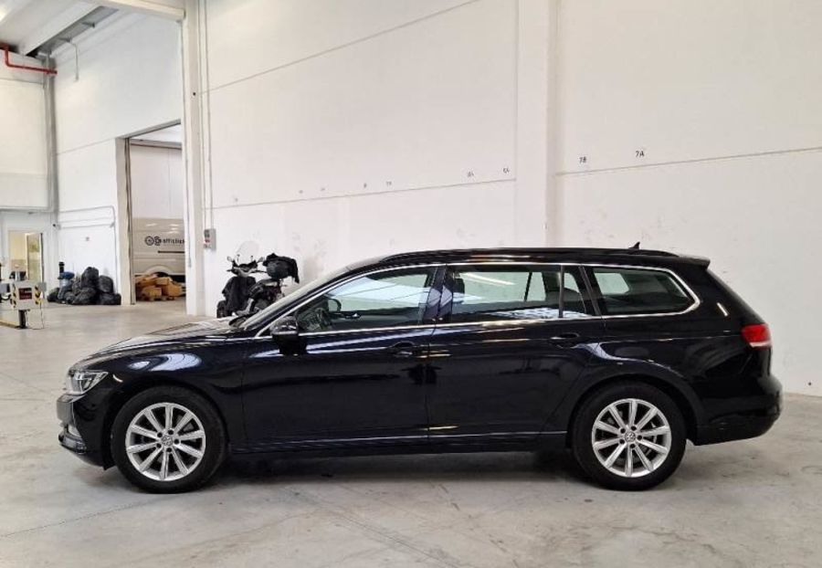 Продам Volkswagen Passat B8 2018 года в Житомире