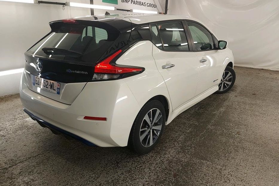 Продам Nissan Leaf 40 KW/H,запас 280 км 2018 года в Житомире