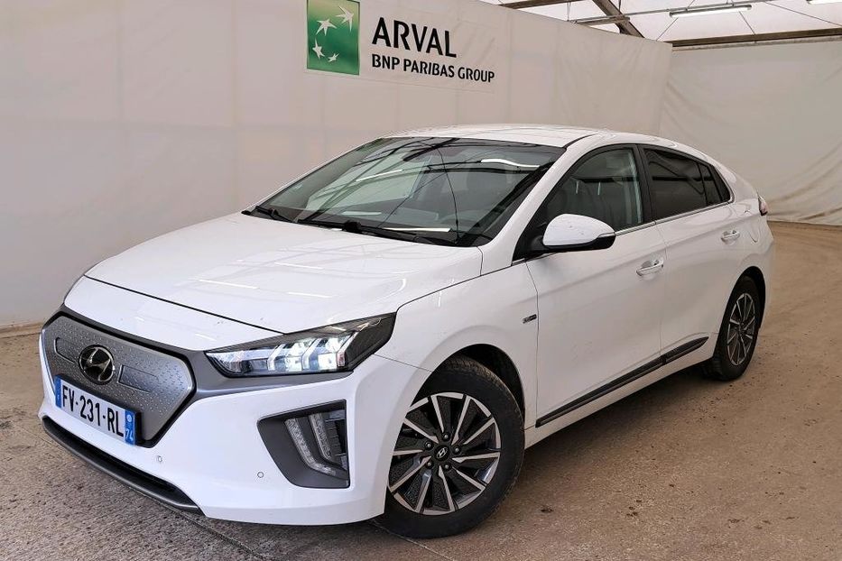 Продам Hyundai Ioniq 39 KW/H,запас 350 км 2020 года в Житомире