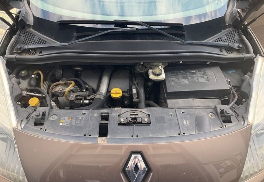 Продам Renault Grand Scenic Automat 2010 года в Житомире